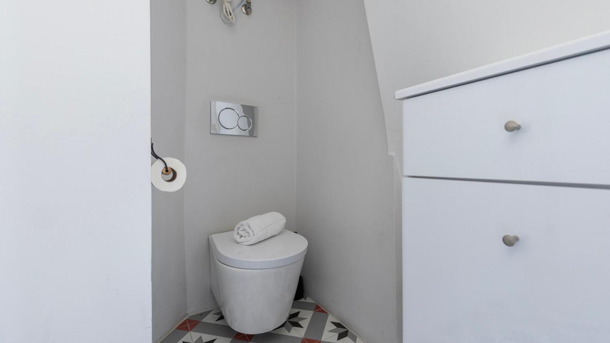Classic Topfloor Apartment By Lovelystay Lisboa Kültér fotó