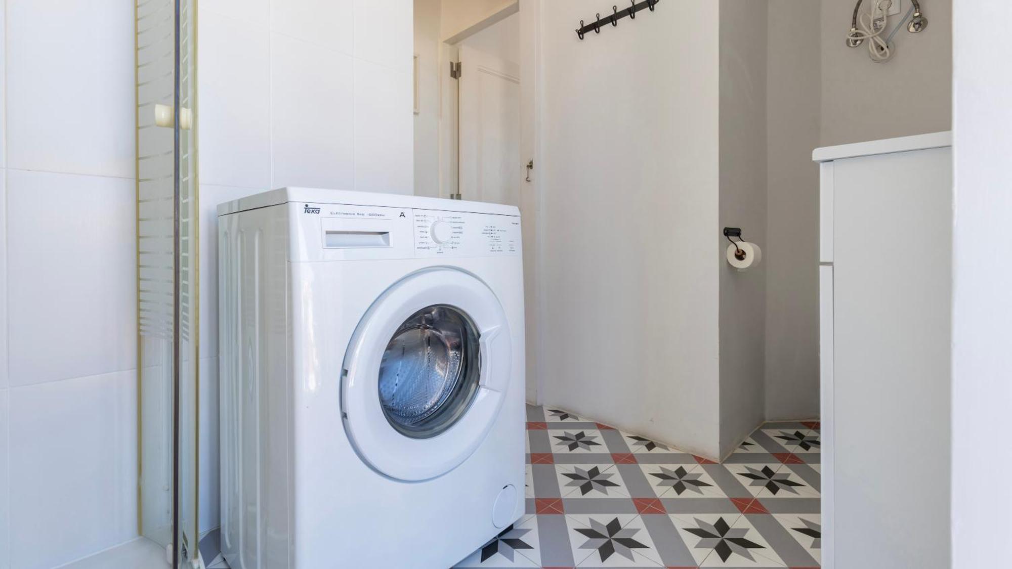 Classic Topfloor Apartment By Lovelystay Lisboa Kültér fotó